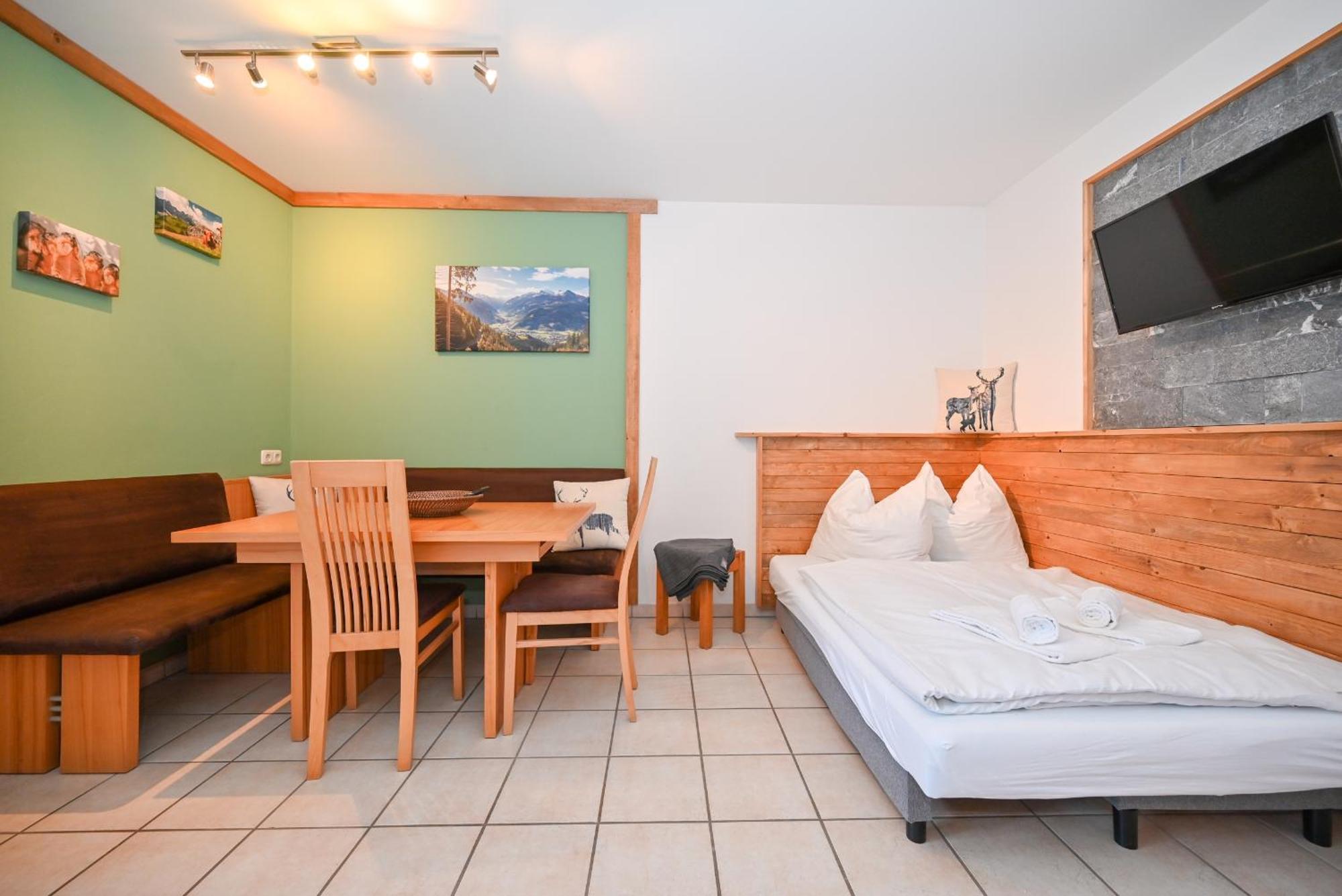 Panorama Apartments Bruck By All In One Apartments Фуш-ан-дер-Гросглокнерштрассе Экстерьер фото